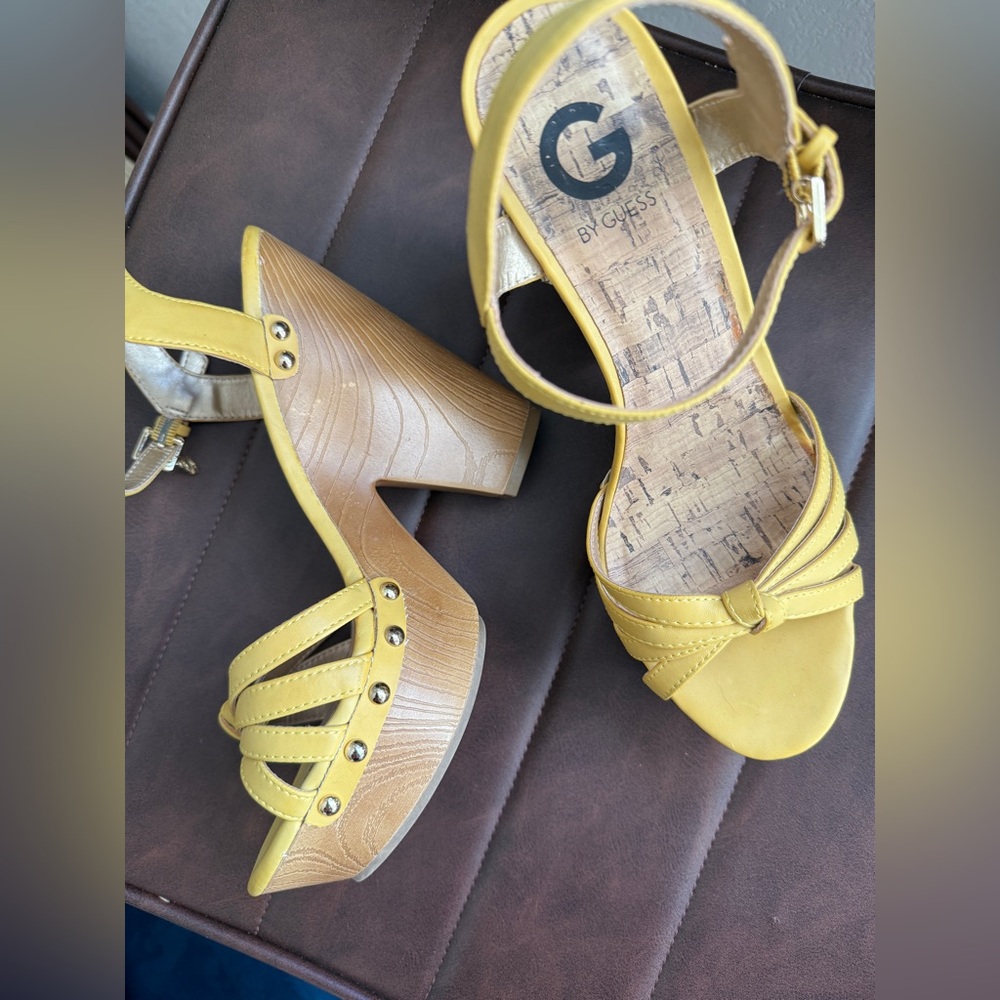 Guess Yellow Platform Sandals - Picture 4 of 10